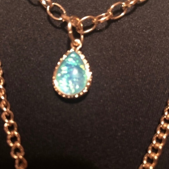 Multi layered necklace - Picture 7 of 11